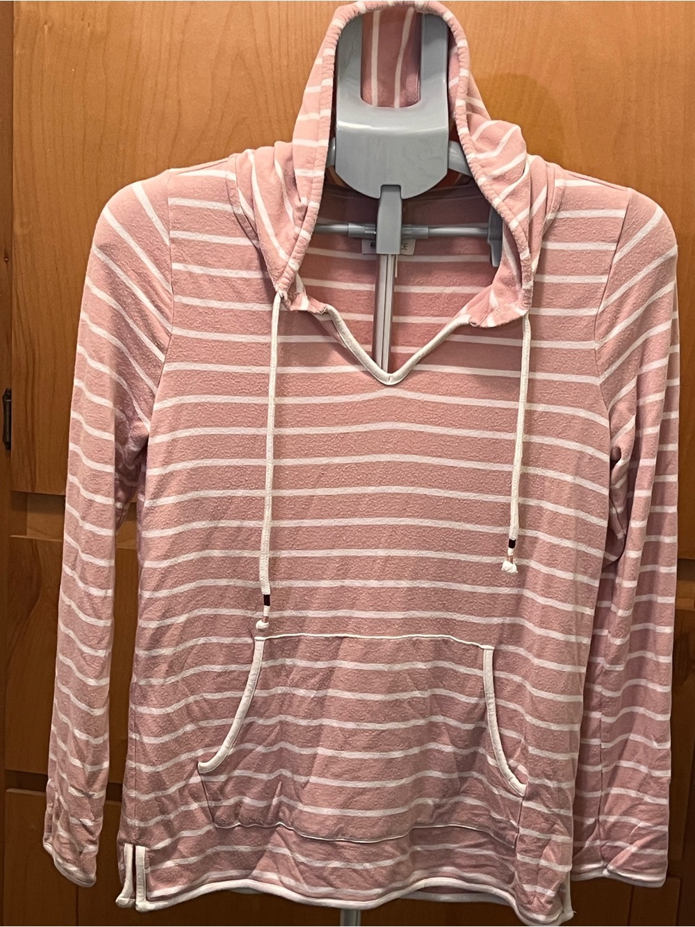 Market & Spruce Malala Split Neck French Terry Hoodie Pink Striped Size Medium